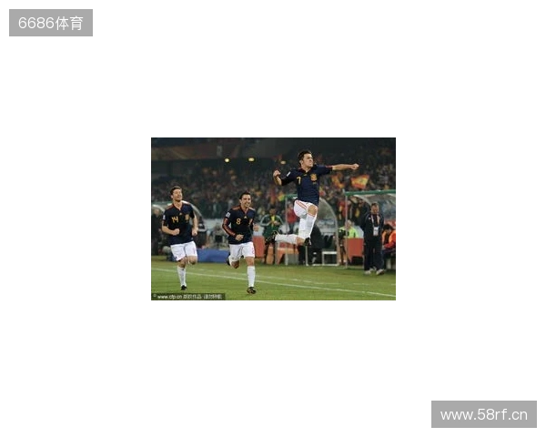 比利亚：西班牙有很多球员能胜任9号位；我非常欣赏小蜘蛛